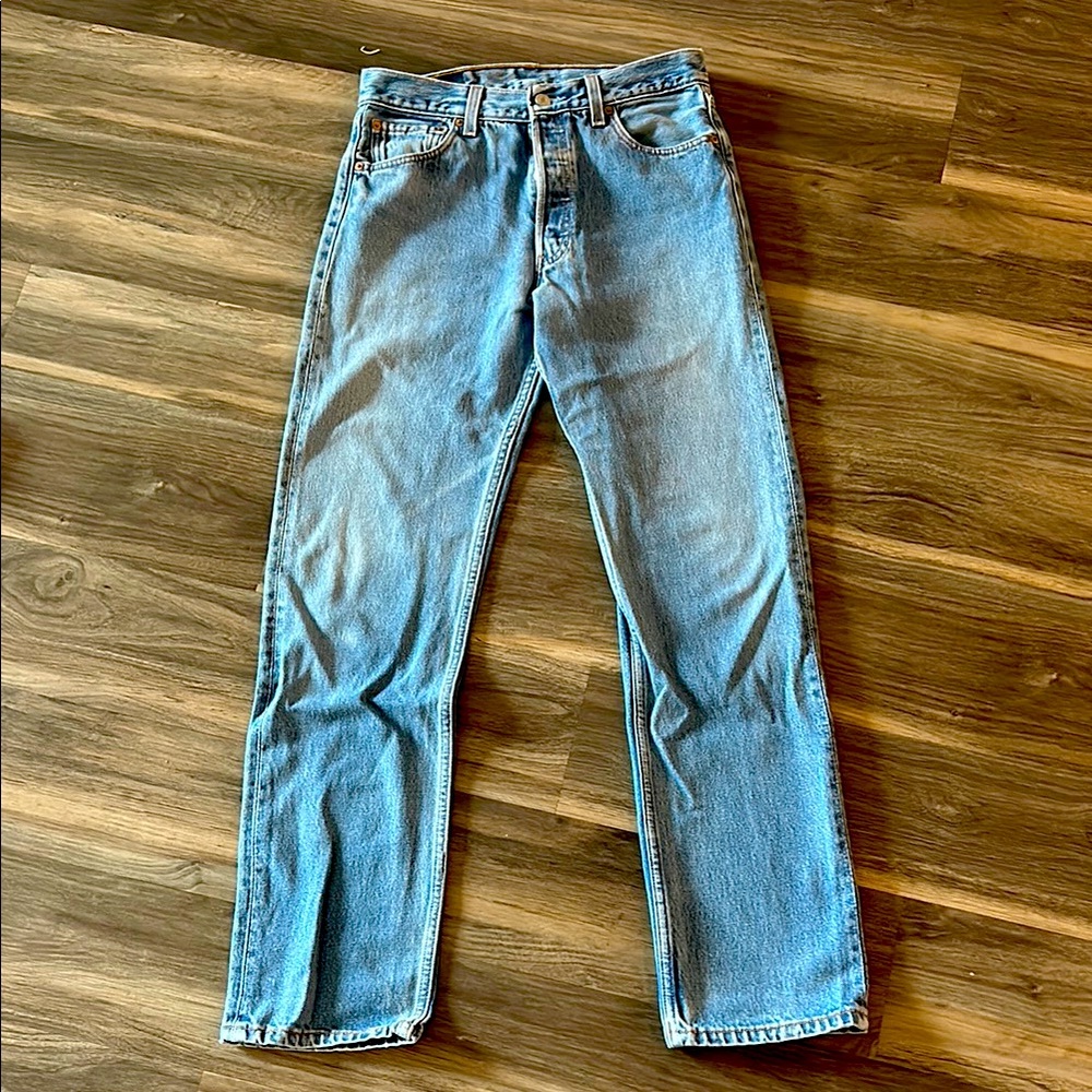 VINTAGE Levi’s 501 jeans